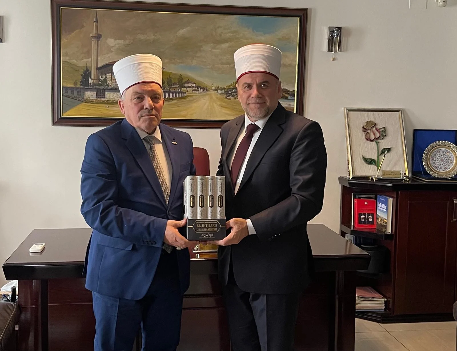 Pjesëmarrës në një takim të Myftinisë së Tetovës